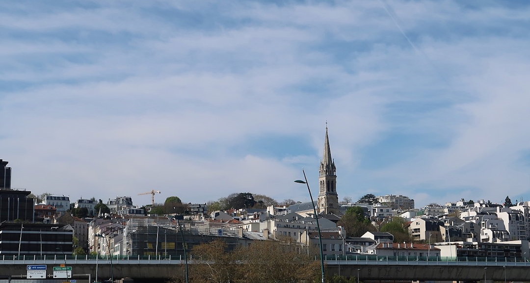 view on Saint Cloud, photo by Celette